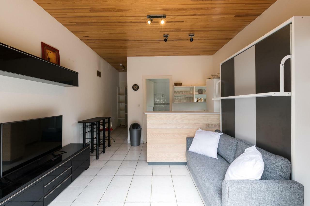 Apartment Cocooning